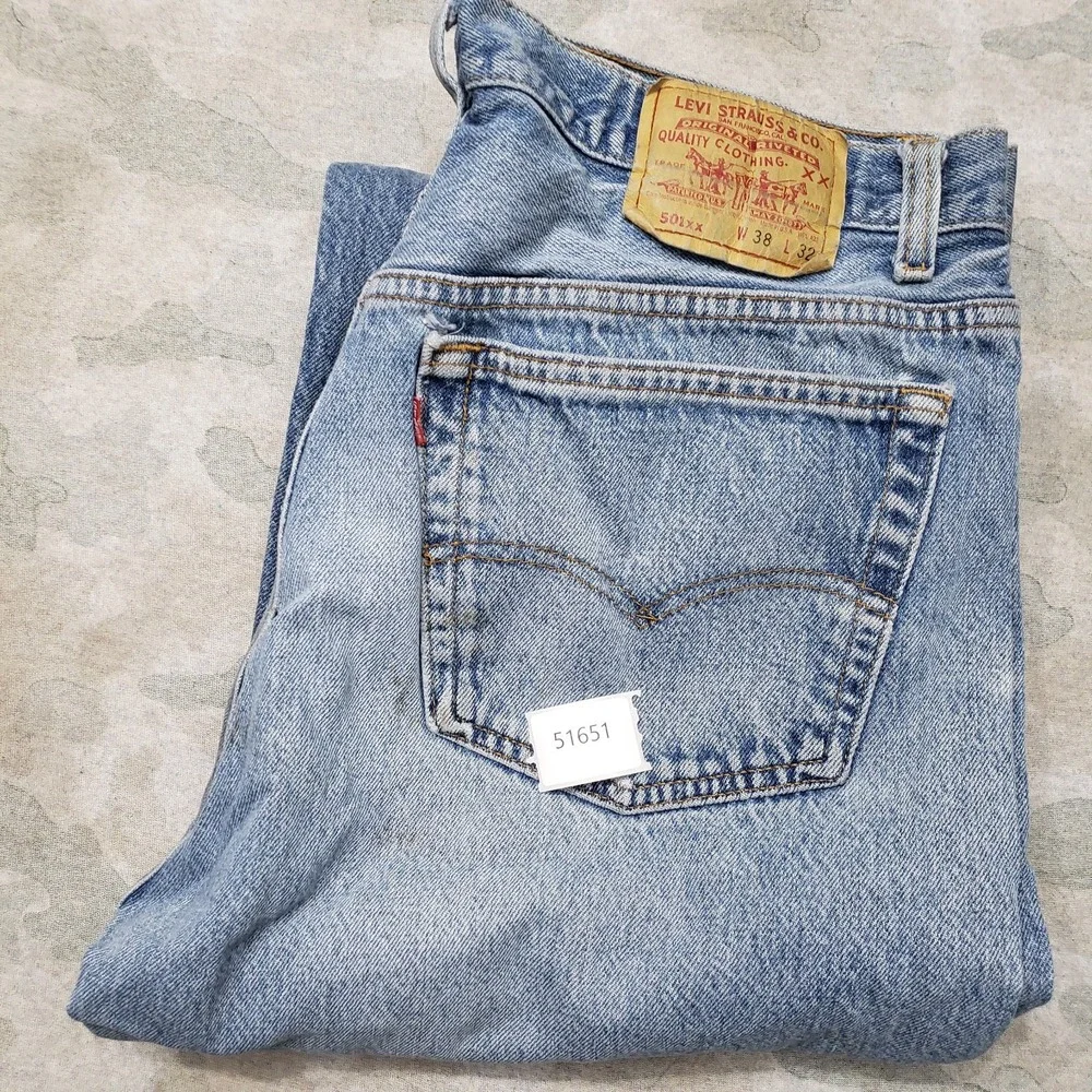 VTG Levi's 501xx Jeans Mens 38x32 Blue Button Fly Straight Leg USA Whiskered